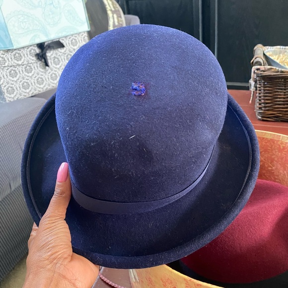 Women’s hats - Picture 2 of 7